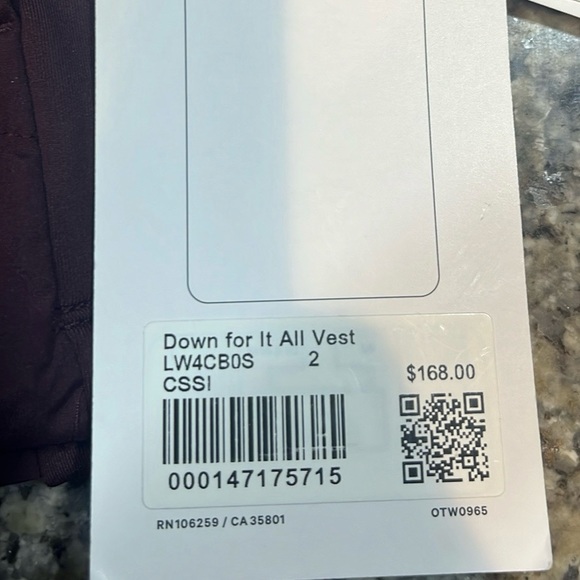 NWT Lululemon MAKE AN OFFER Down for It All Vest size 2 - Picture 4 of 5